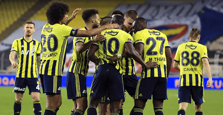 Mbwana Samatta Fenerbahçe'de Kalacağını Açıkladı!