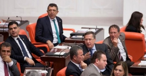 Meclis'te İYİ Parti ile HDP Arasında "Sayın" Tartışması