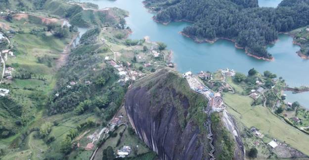 Medellin Görmeniz Gereken Yerler