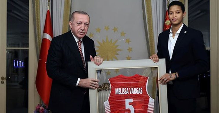 Melissa Vargas Türk Vatandaşı Oldu