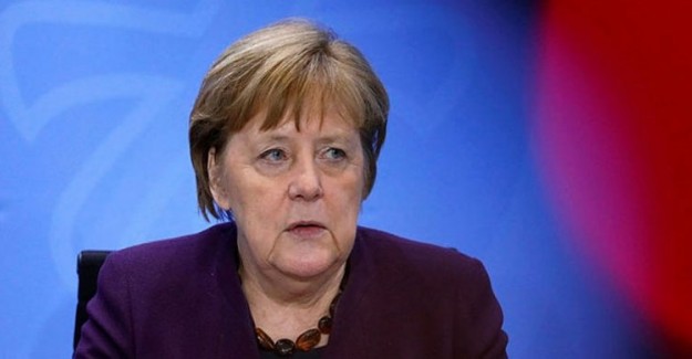 Merkel’in İsrail’in Solunum Cihazı İsteğini Kabul Etmediği İddia Edildi