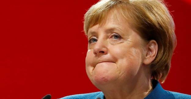 Merkel’in Yanı Başındaydı! Mısır Ajanı Çıktı