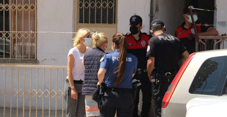 Mersin'de Bir Şahıs Kızları Uyurken Tartıştığı Eşini Bıçaklayarak Öldürdü
