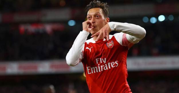 Mesut Özil Transferinin Gecikme Nedeni Belli Oldu!