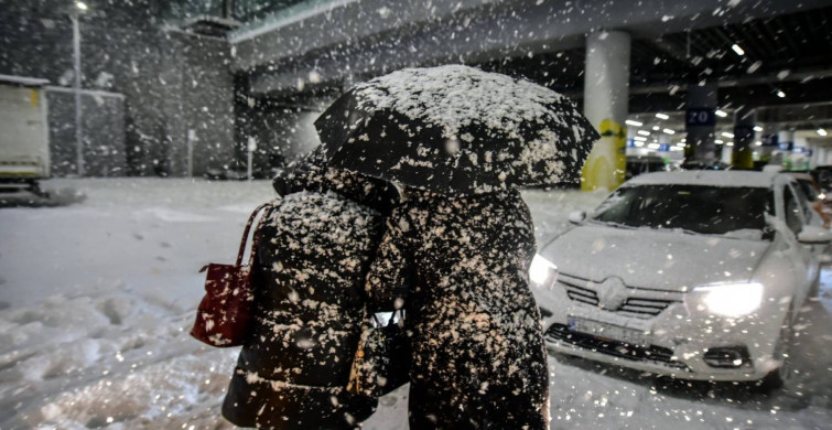 Meteoroloji beklenen uyarıyı yaptı: Kar yağışı ve soğuk hava ülkeyi saracak