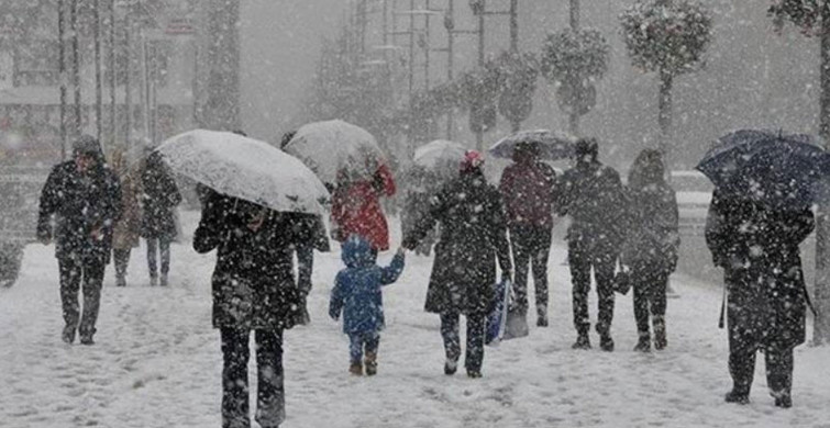 Meteorolojiden Kritik Uyarılar Peş Peşe Geldi! Türkiye Alarma Geçti: Kar Geliyor
