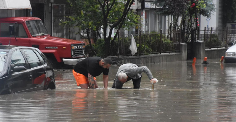 Meteoroloji yeni haritayı yayımladı: 34 ile bardaktan boşalırcasına yağmur yağacak