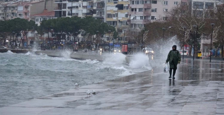 Meteoroloji'den Kuvvetli Rüzgar ve Yerel Yağış Uyarısı