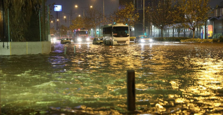 Meteoroloji’den Pazar günü için uyarı: Yurdun genelinde sağanak yağış görülecek