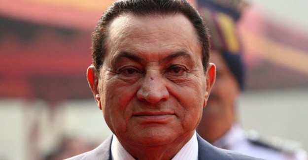 Mısır'ın Eski Cumhurbaşkanı Hüsnü Mübarek Hayatını Kaybetti