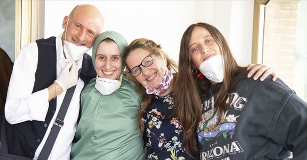 MİT’in Kurtardığı İtalyan Kız Artık Ayşe Adını Kullanacağını Açıkladı