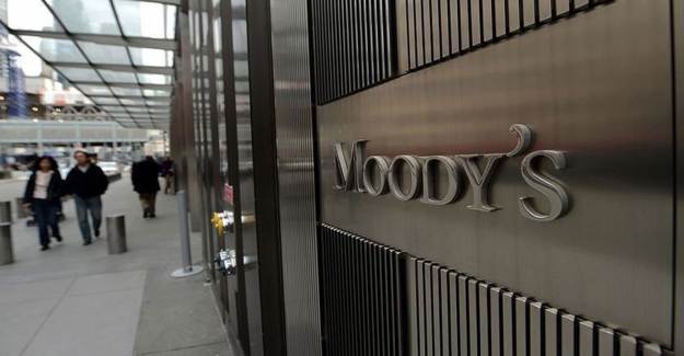 Moody's ABD'nin Kredi Notunu Teyit Etti
