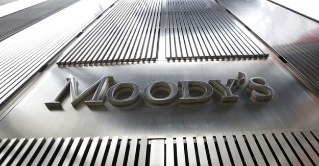 Moody's'den Türkiye Açıklaması: Ekonomisi Daralacak!