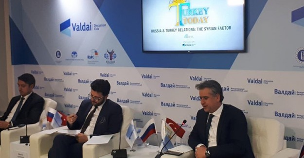 Moskova'da 'Rusya-Türkiye ilişkilerinde Suriye Faktörü' Başlıklı Toplantısı Başladı