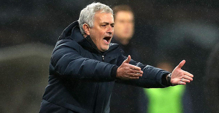 Mourinho Suçu Hakeme Attı