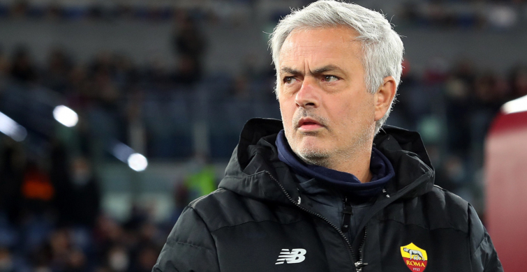 Mourinho'nun Galatasaray Derbisi İçin Özel Planı! Abdülkerim Bardakcı Hedefte