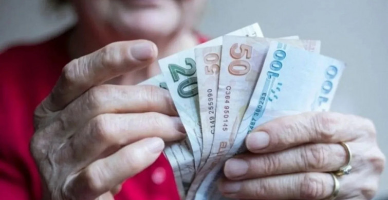 Müjdeyi Başkan Erdoğan açıkladı: Zamlı emekli maaşlarının yatacağı tarih belli oldu