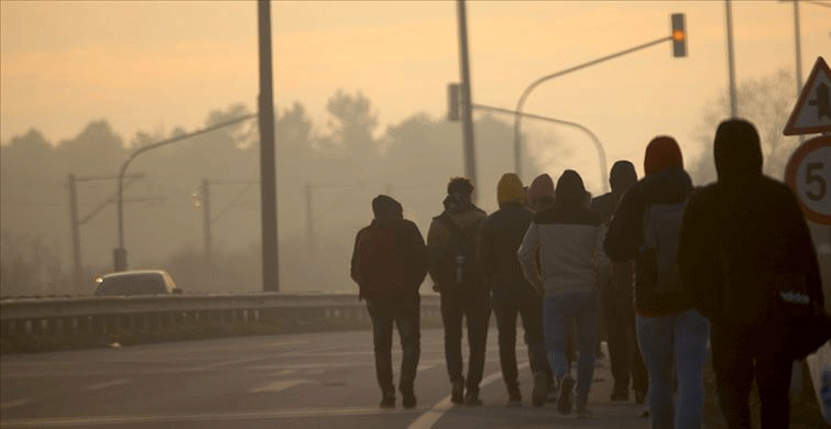 Mülteci Akını Yunanistan’ı Paniğe Soktu