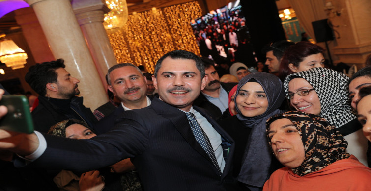 Murat Kurum, Gazianteplilerle bir araya geldi: "Bu seçimde yavrularımızın istikbaline oy vereceğiz"