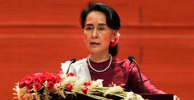 Myanmar Devlet Bakanına Verilen Nişan Geri Alınıyor