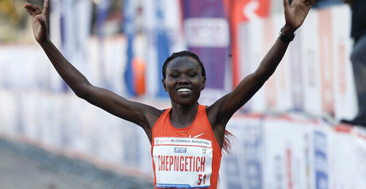 N Kolay İstanbul Yarı Maratonu'nda Dünya Rekoru Kırıldı