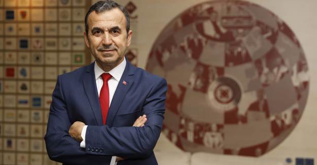 Naim Babüroğlu Kimdir