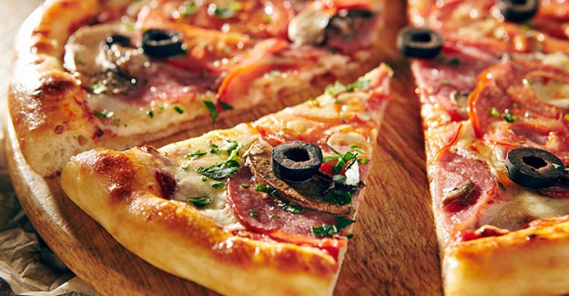 Napoli Pizza Nasıl Yapılır? Napoli Pizza Tarifi