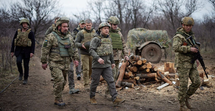 NATO'dan Dikkat Çeken Ukrayna Hamlesi