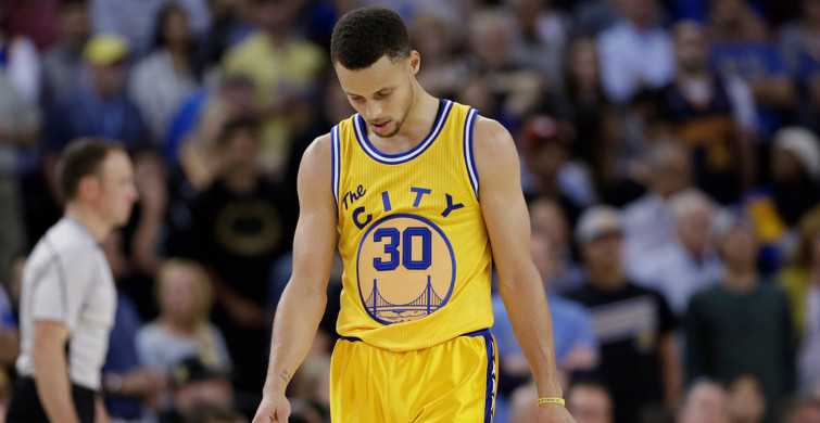 NBA Yıldızı Stephen Curry'den Dikkat Çeken Açıklamalar Geldi!