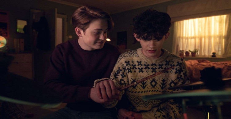 Netflix  Heartstopper dizi konusu ve oyuncuları