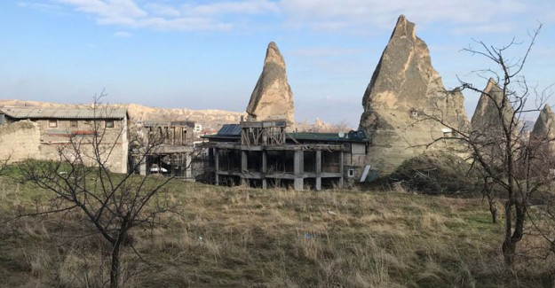 Nevşehir'de Peribacalarına Yakın Yerde Yapılan İnşaat Mühürlendi
