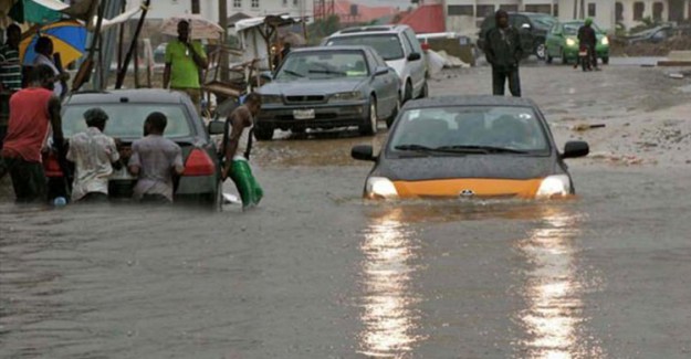 Nijerya'da Aşırı Yağışlar Sebebiyle 6 Kişi Hayatını Kaybetti 