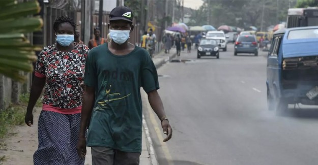 Nijerya'da Coronavirüs Yasaklarını Delen 620 Kişi Gözaltına Alındı
