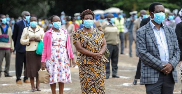 Nijerya'da Coronavirüse Yakalanan Kişi Sayısı 25 Bine Yaklaştı
