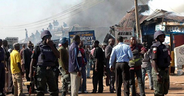 Nijerya'da Etnik Gruplar Arasında Çatışma: 22 Ölü