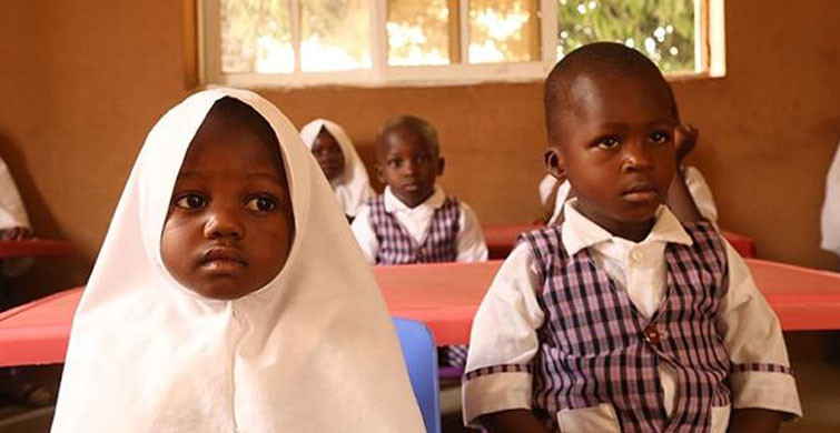 Nijerya'da Okula Saldırı Gerçekleşti: Çok Sayıda Öğrenci Kaçırıldı