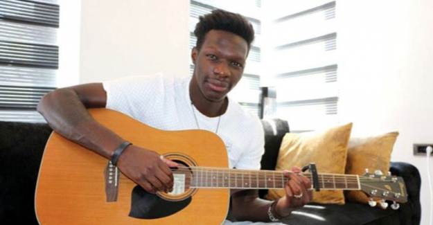 N'Sakala: 'Şampiyonluk Kutlamasında Şarkı Çalmak İsterim'