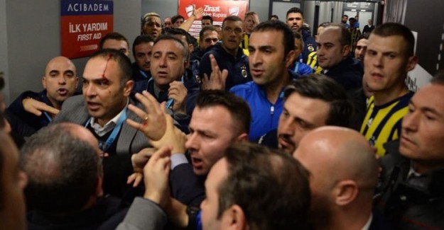 Olaylı Derbi Sonrası Fenerbahçe'yi Tarihi Ceza Bekliyor