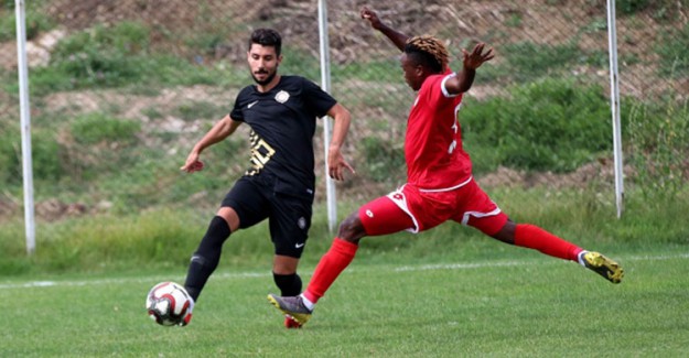 Osmanlıspor, Hazırlık Maçında Boluspor'u 1-0 Mağlup Etti