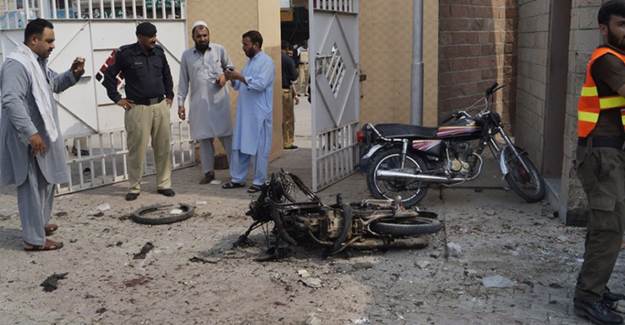 Pakistan'da Gerçekleştirilen Terör Saldırısında 14 Asker Öldü