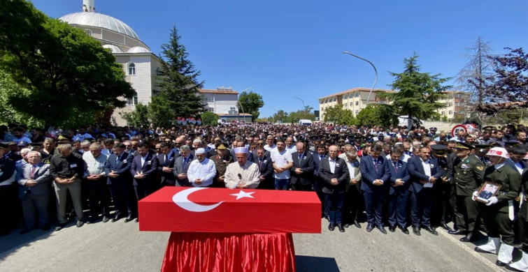 Pençe-Kilit Harekatı'nda şehit olmuştu: Astsubay Habip Murat Alp, Kırşehir’de toprağa verildi