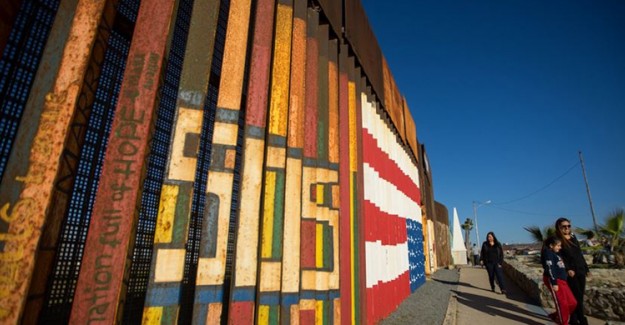 Pentagon, Meksika Sınırına İnşa Edilecek Duvar İçin 3,8 Milyar Dolar Fon Ayırdı