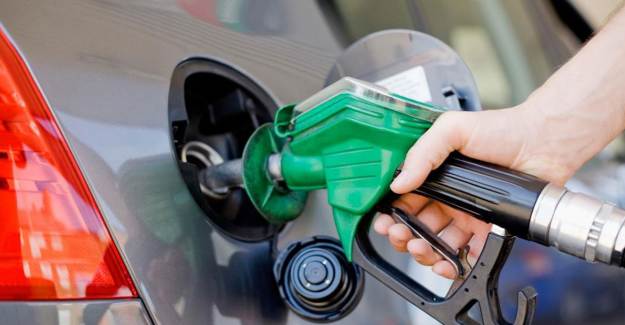 Petroldeki Düşüş Benzin Fiyatlarına Yansıyor! Üçüncü İndirim Geliyor