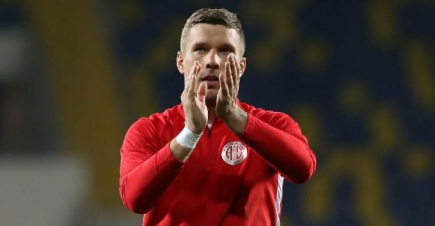 Podolski: 'Gökdeniz Daha Çok Çalışmalı'