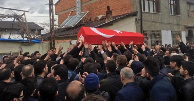 Polonya'da Öldürülen Türk Öğrenci Konya'da Toprağa verildi
