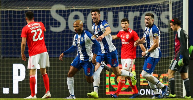Portekiz Lig Kupası’nda İlk Finalist Benfica’yı Deviren Porto Oldu! (Benfica 1-3 Porto) 
