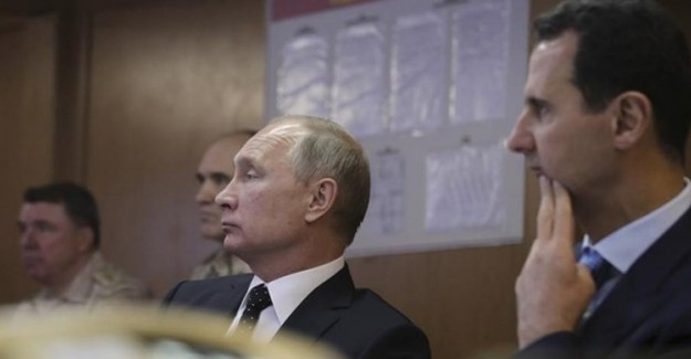 Putin, Esed İle Suriye'de Görüştü