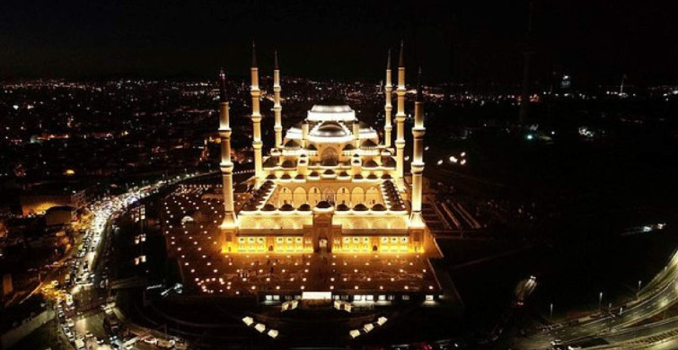 Ramazan ayı 11. gece namazı nasıl kılınır, 11. gece duası nedir? 2022 Ramazan'da gün gün kılınacak namazlar!