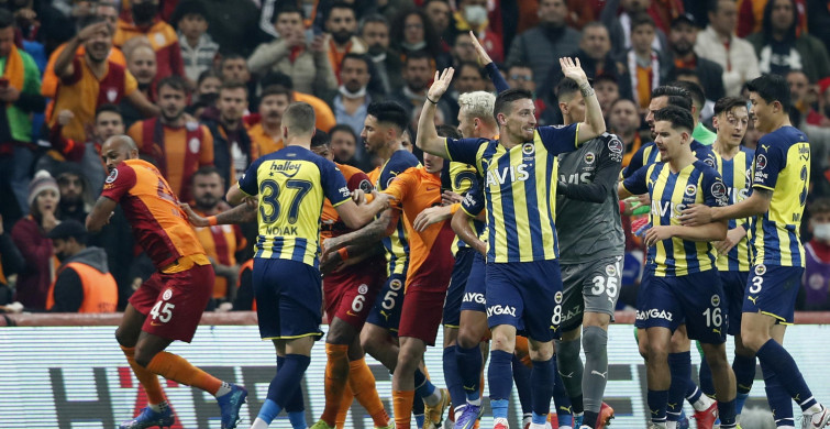 Rıdvan Dilmen, Fenerbahçe'nin bu hafta oynanacak olan derbi mücadelesinde Galatasaray'ı mağlup edeceğini söyledi!