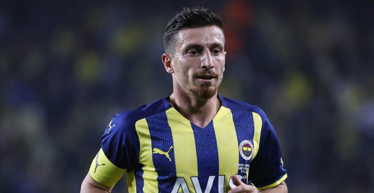 Rıza Çalımbay, eski öğrencisi Mert Hakan Yandaş'ın Fenerbahçe yerine Galatasaray'a gitmesinin kendisi için daha iyi olacağını söyledi